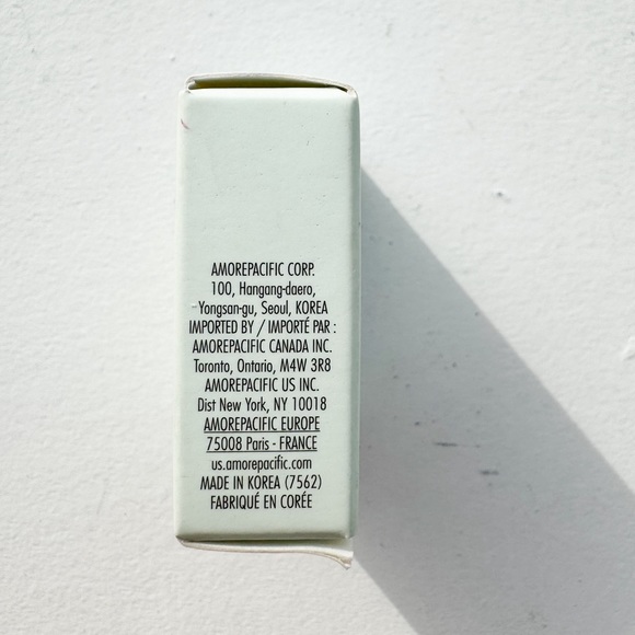 NWT AMORE PACIFIC TREATMENT ENZYME PEEL CLEANSING POWDER - Picture 3 of 5